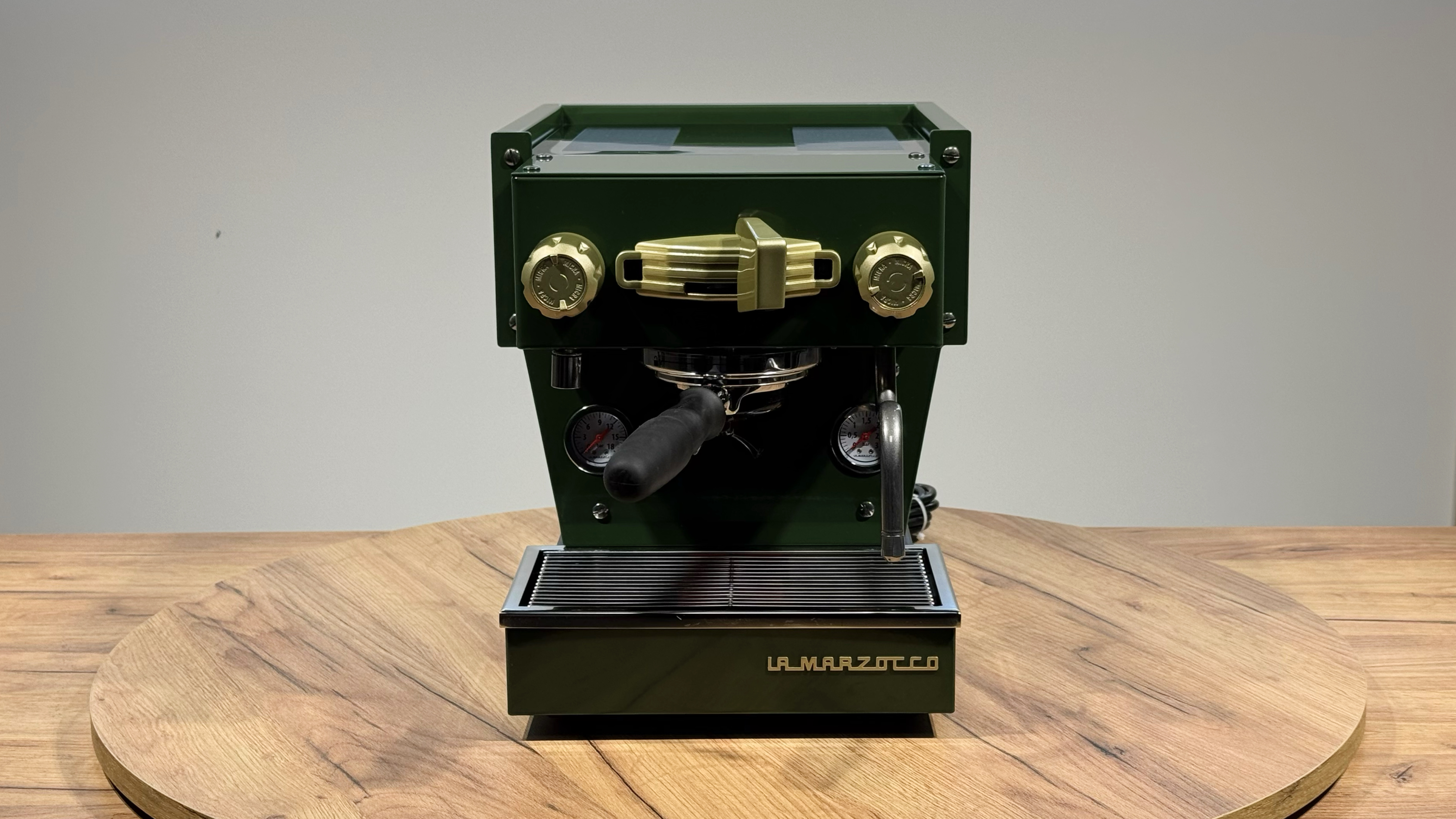 Profesjonalny ekspres do kawy La Marzocco Linea Micra 1GR